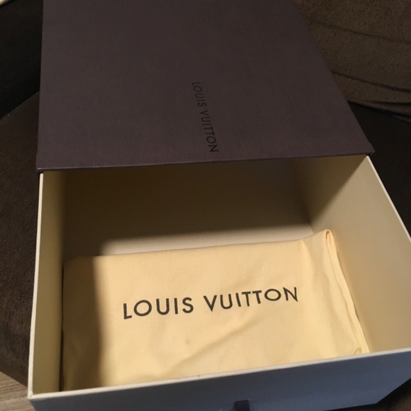 Louis Vuitton Walk Like a Man Women’s boots 7.5 Euro 38 - Burgundy - Picture 9 of 16